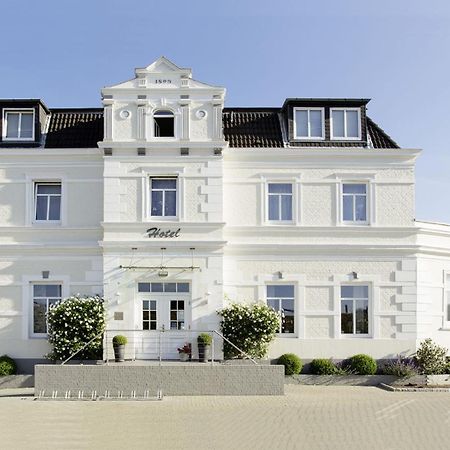 Hotel Kleiner Yachthafen Брунсбюттель Экстерьер фото